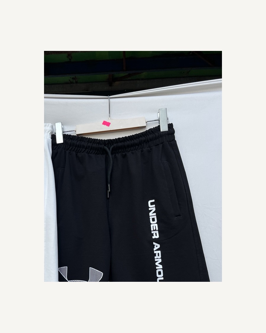 Under Armour Şort - Siyah